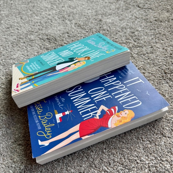 It Happened One Summer & Hook Line, and Sinker Tessa Bailey Bundle BookTok Beach - Picture 2 of 7